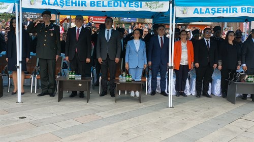 23 Nisan Ulusal Egemenlik ve Çocuk Bayramı İlçemizde Coşkuyla Kutlandı.